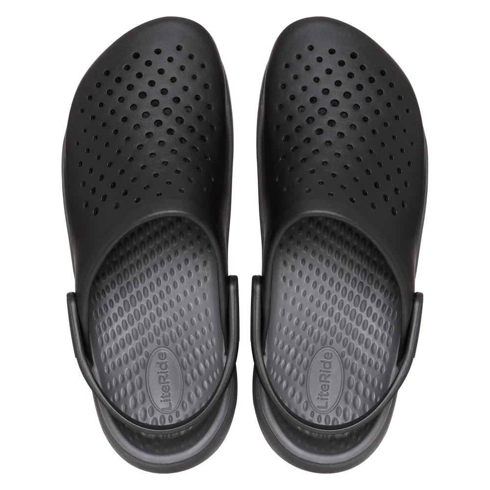InMotion Clog - Black